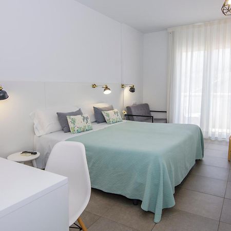 Hostal La Isla Carboneras Exteriör bild