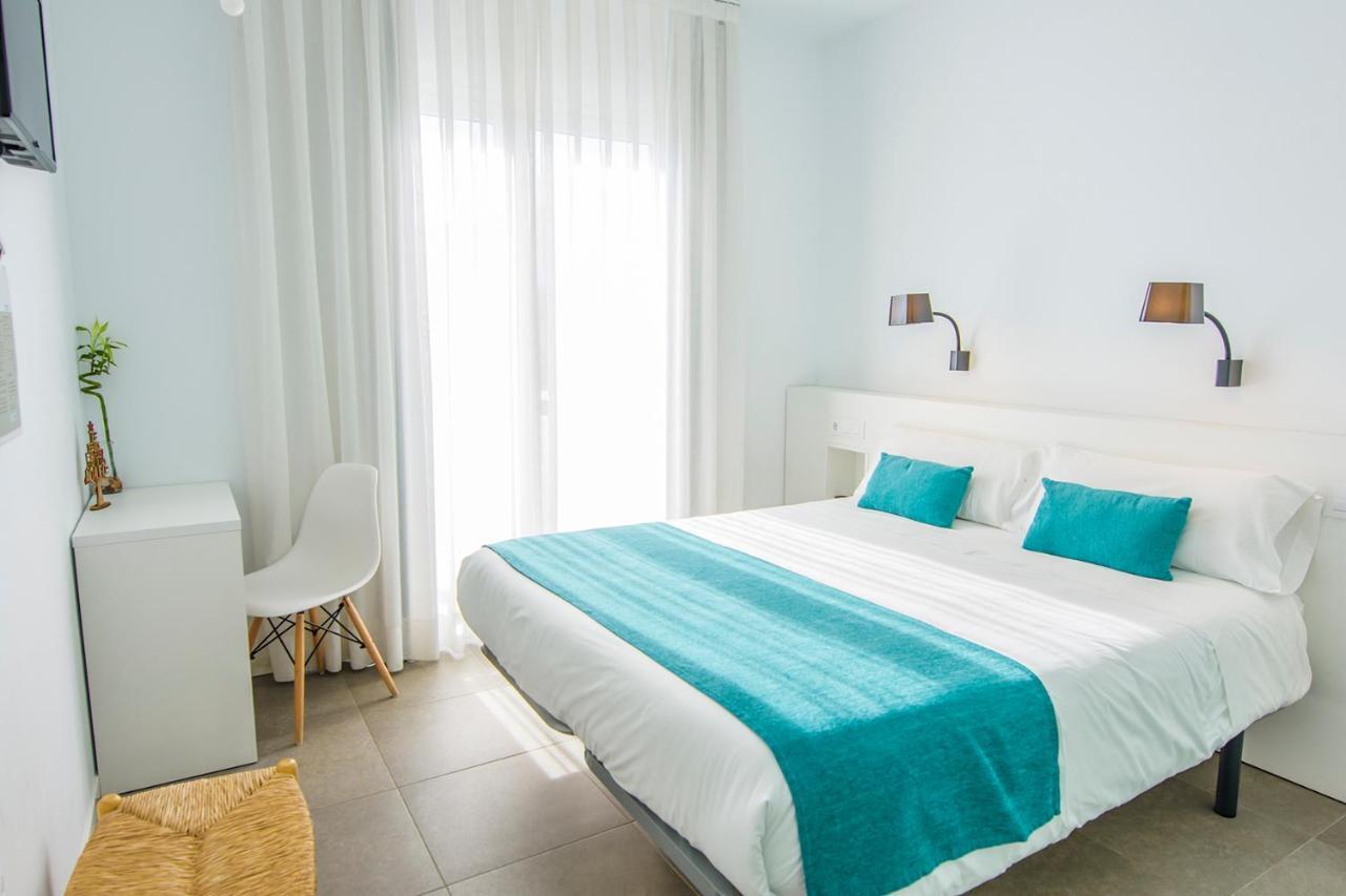 Hostal La Isla Carboneras Exteriör bild